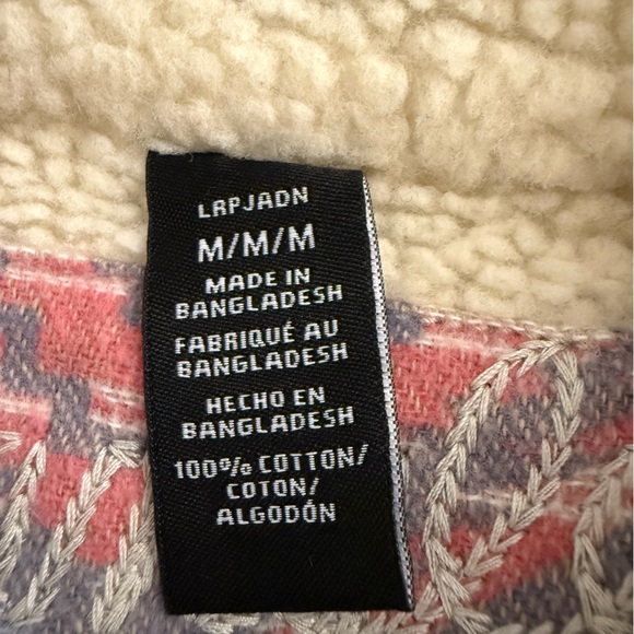 Aztec print, Sherpa lined jacket by Wrangler - Picture 3 of 6